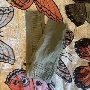 alo leggings